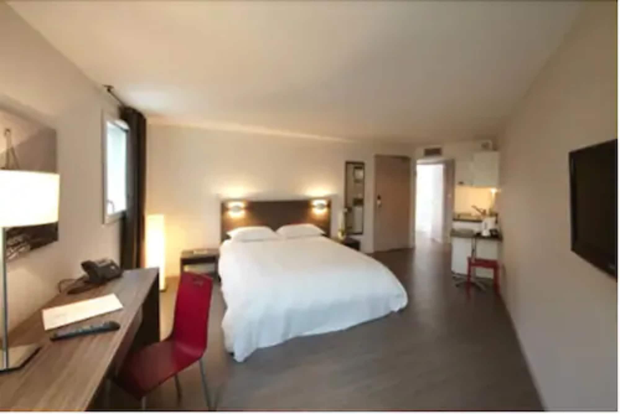 Appart'Hotel Hevea Валанс Екстериор снимка