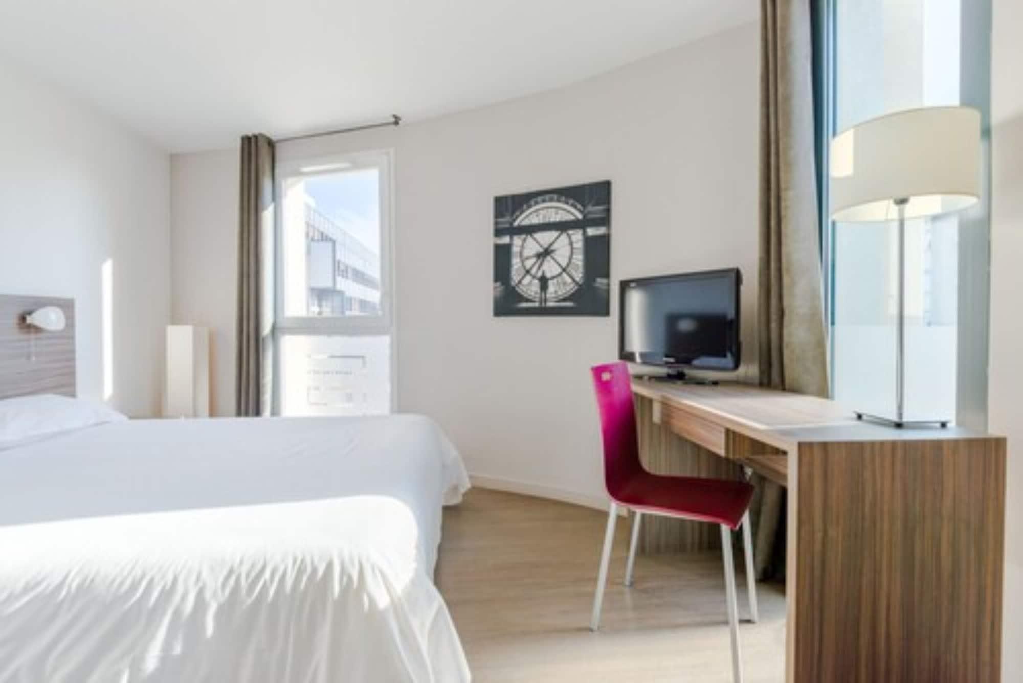 Appart'Hotel Hevea Валанс Екстериор снимка